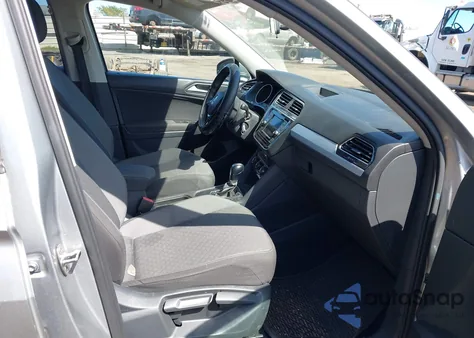 2021 Volkswagen Tiguan 2.0T S z USA, uszkodzony, nr VIN 3VV1B7AX1MM128948